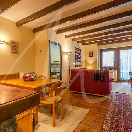 Apartment Montcorbison By Seamount *